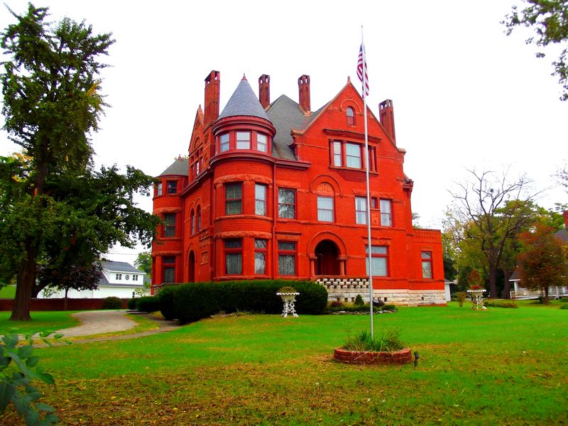 Howard Steamboat Museum