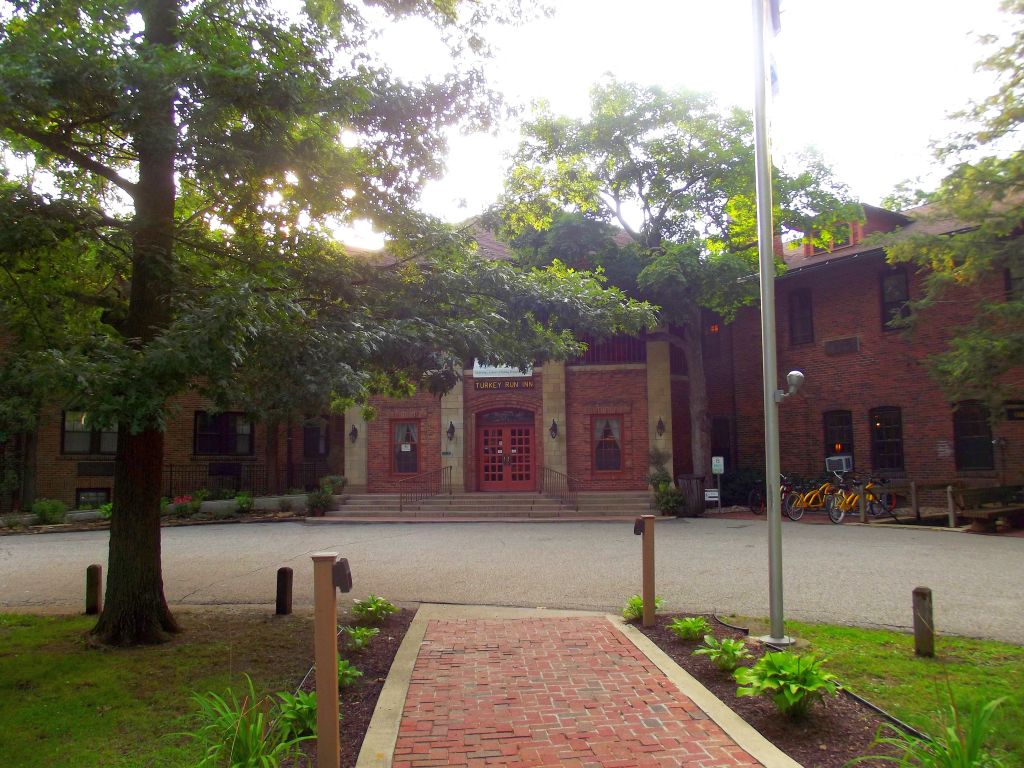 Turkey Run State Park Canyon Inn