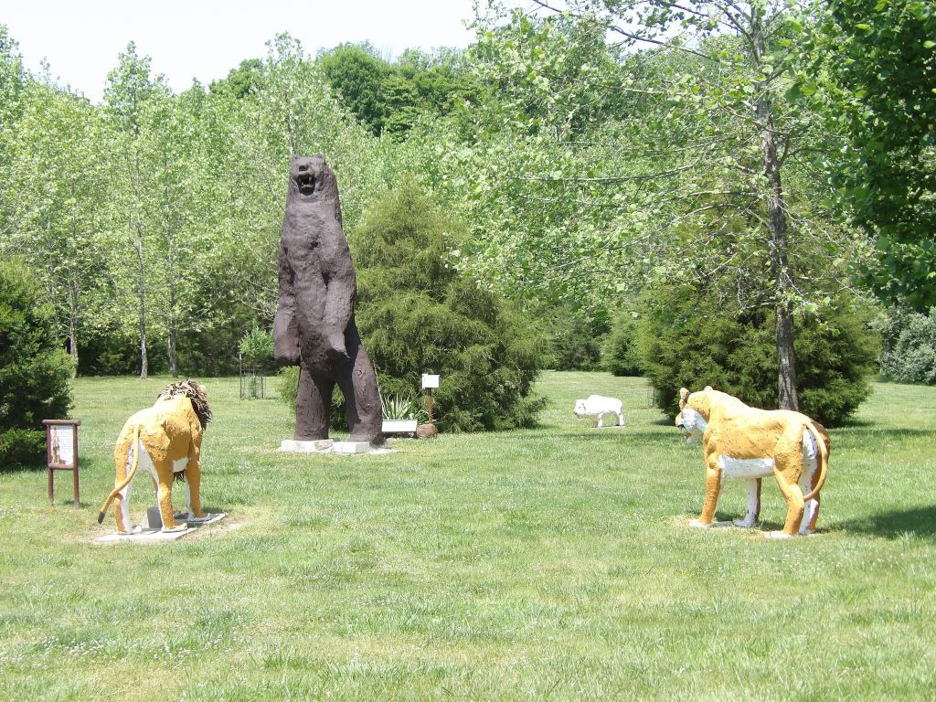 Waapaahsiki Siipiiwi Mound Historical Park