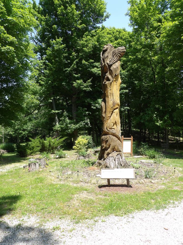 Waapaahsiki Siipiiwi Mound Historical Park